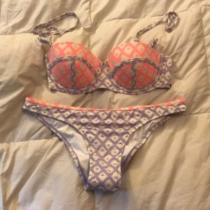 Victoria’s Secret Ikat Print Bikini New W/out Tags
